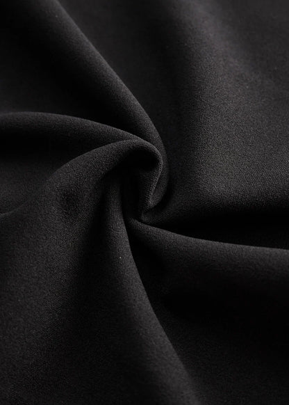Julia | Vestido negro refinado