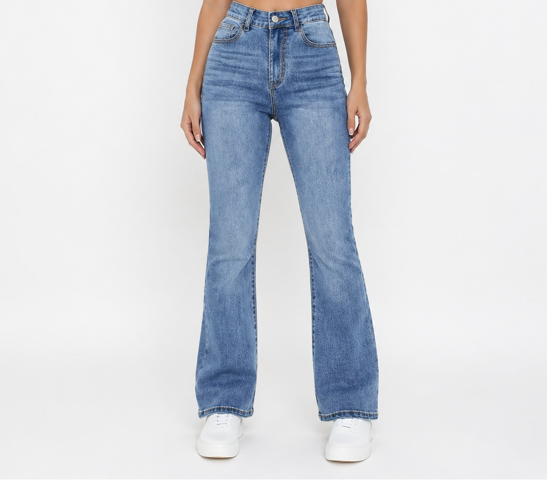 María | Pantalones acampanados de tiro alto estilo urbano