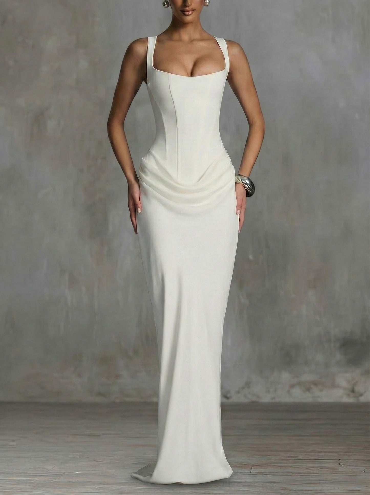 Irene | Vestido Maxi con Escote Cuadrado