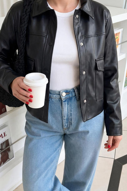 Estrella | Chaqueta efecto piel botones