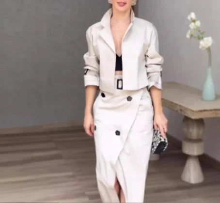 María | Conjunto Elegante de Dos Piezas
