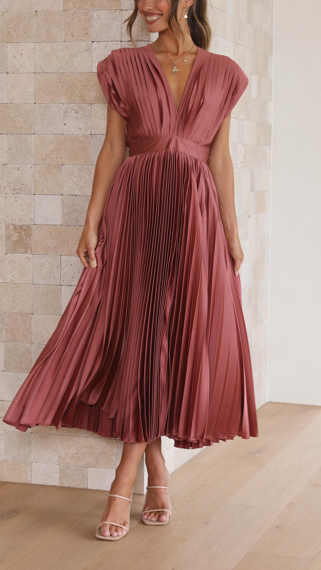 Martina  | Elegante vestido plisado