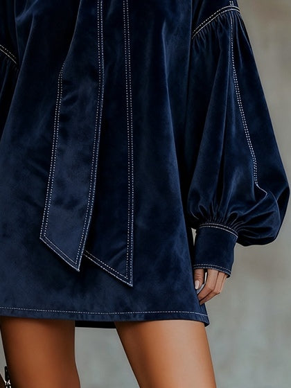 Dolores ❘ Vestido mini de terciopelo con lazada