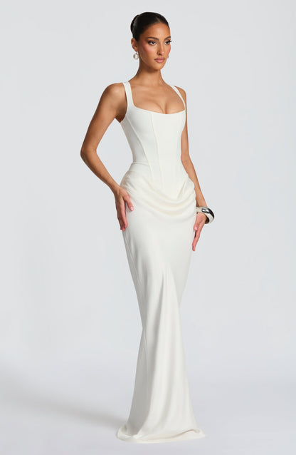 Irene | Vestido Maxi con Escote Cuadrado