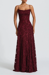 Abril | Vestido largo elegante de encaje floral