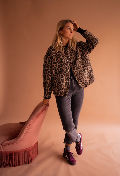 Marta | Chaqueta Corta con Estampado de Leopardo