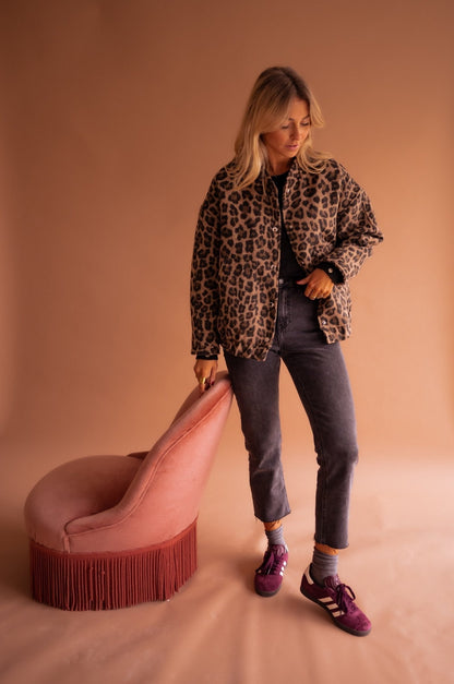 Marta | Chaqueta Corta con Estampado de Leopardo